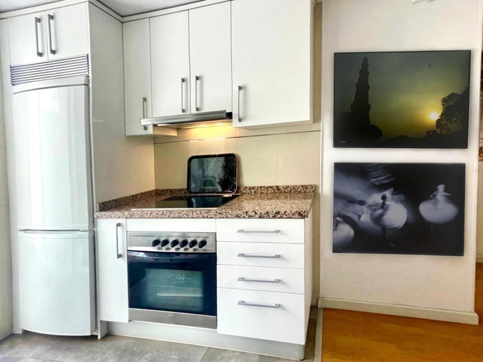 Appartement Maravilloso Centrico De 70m2, Jardin Propio 40m2 Con Piscina Ninos Y Parking Opcional *