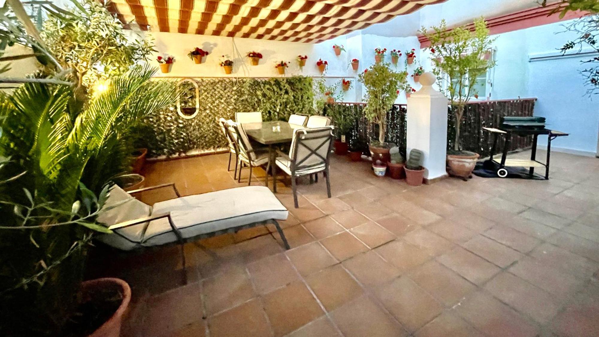Appartement Maravilloso Centrico De 70m2, Jardin Propio 40m2 Con Piscina Ninos Y Parking Opcional *